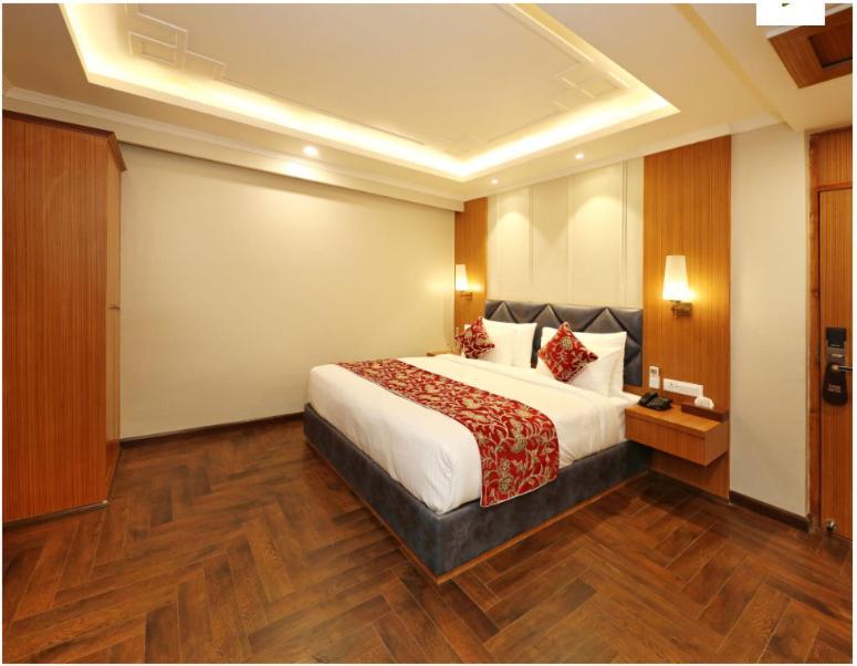 Hotel Blanco Srīnagar Buitenkant foto